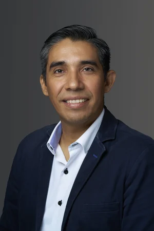 Professor Ruben Hernandez